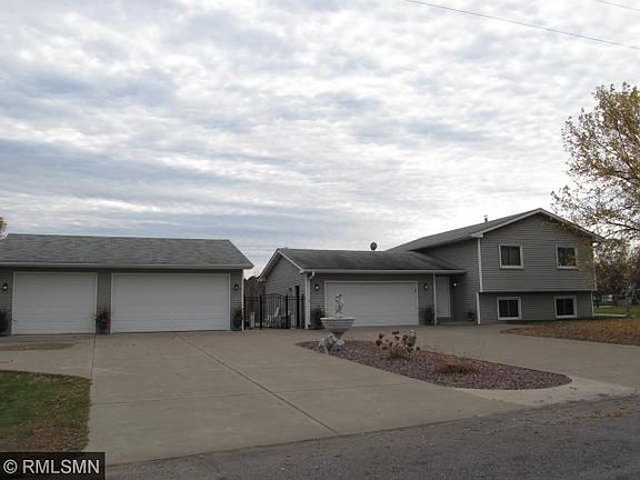 2nd image of 364 193rd Ln NE