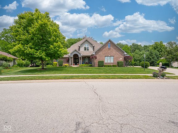 4th image of 312 Hawthorne Dr