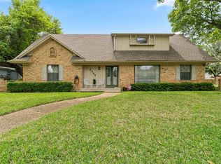 9509 Springwater Dr, Dallas, TX 75228