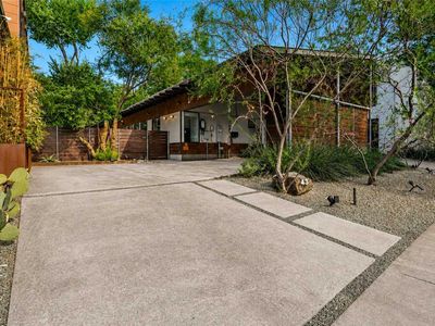 43 Vanguard Way, Dallas, TX, 75243