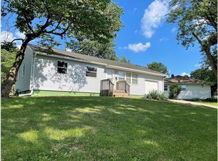 1804 Joanne Ln, Champaign, IL 61821