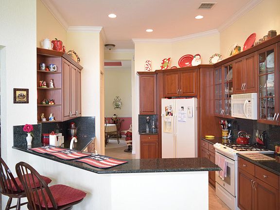 4th image of 149 NW Magnolia Lakes Blvd