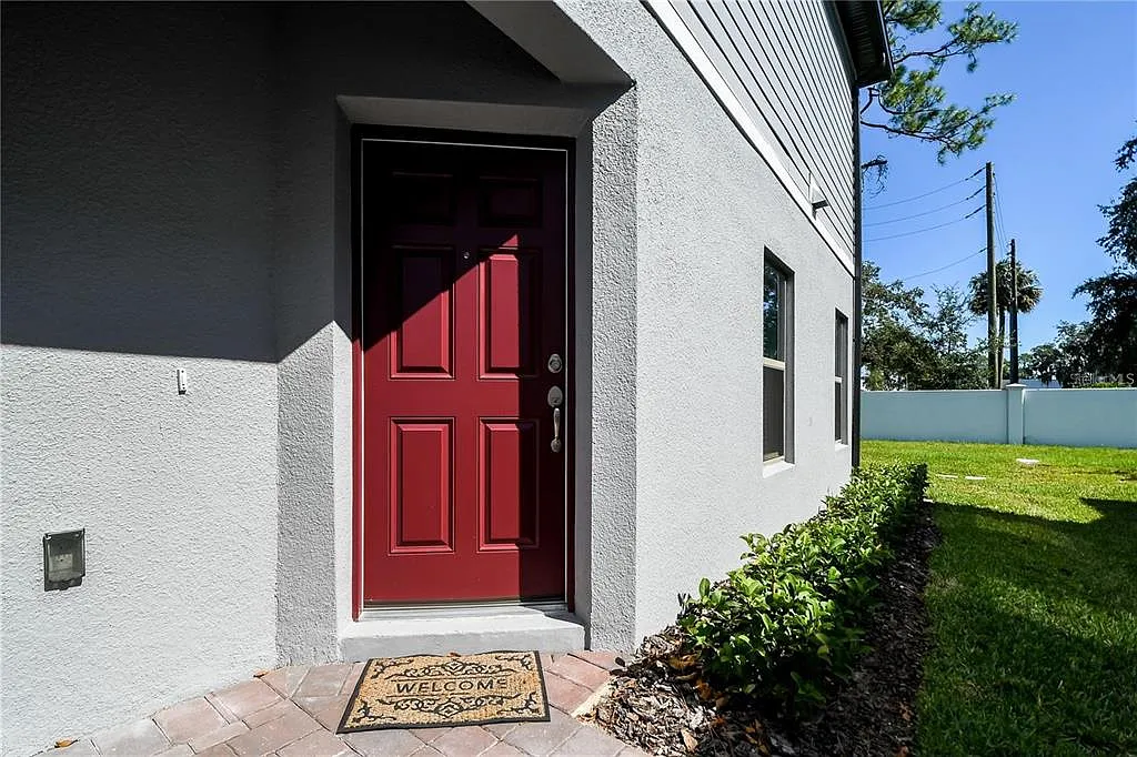 4 bed, 3.5 bath, 1745 sqft, $2,450 — Photo 4