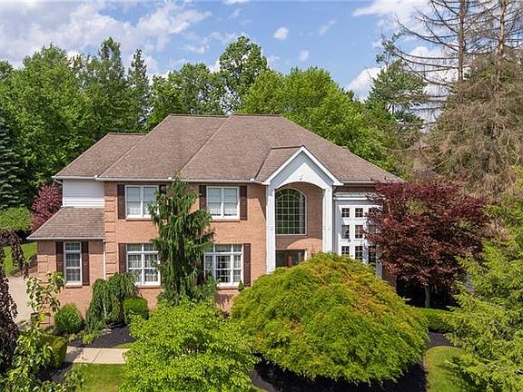 3rd image of 1209 Twelve Oaks Ct
