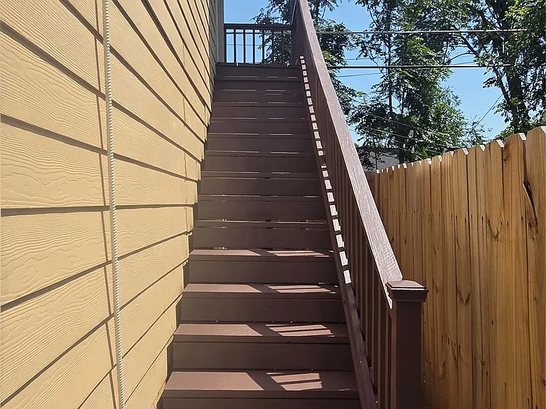 2740 Burlington Blvd — Photo 4