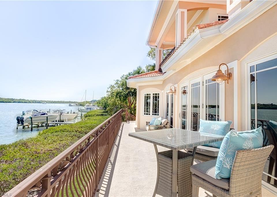 1st image of 15867 Captiva Dr