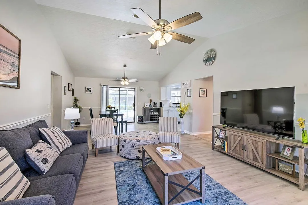 2 bed, 2.0 bath, 1352 sqft, $2,550 — Photo 3