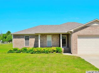 20734 Harris Rd, Athens, AL 35614