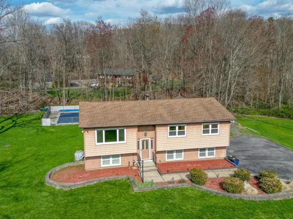 70 Bayberry Drive, Monroe, NY 10950