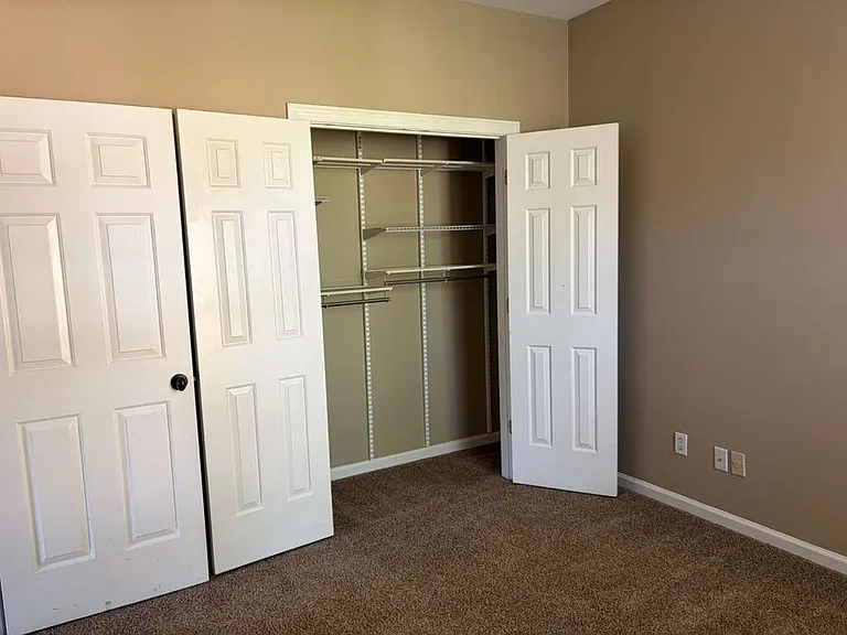 4825 Jones Bridge Woods Dr — Photo 13