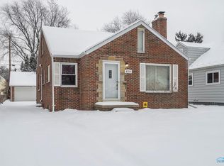 4214 Garrison Rd, Toledo, OH 43613