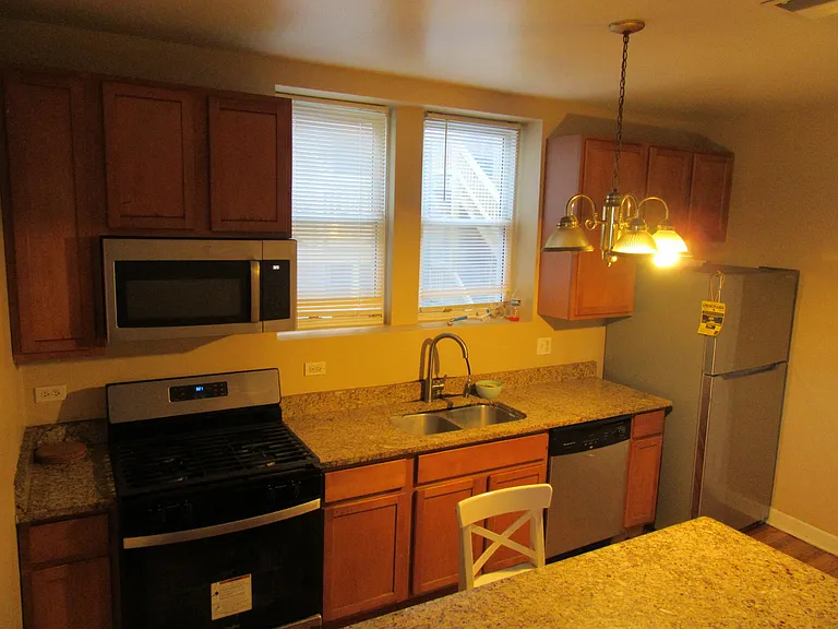 2251 W Rosemont Ave #1 — Photo 7