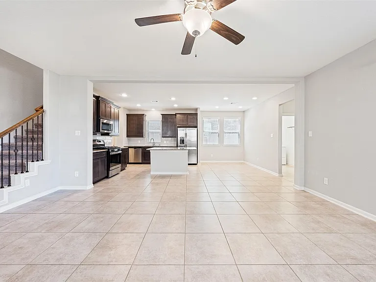 3009 Wedgewood Bay Ct — Photo 8