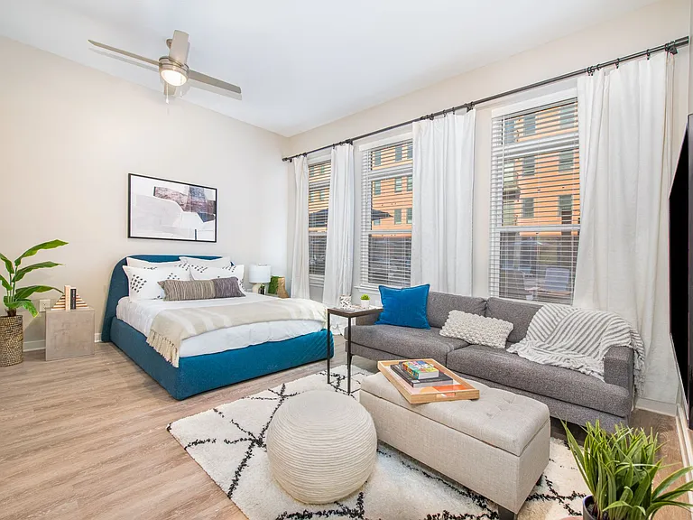 The Baxly Apartments — Photo 7