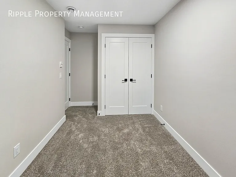 2614R 28th Ave SW #2614R — Photo 7