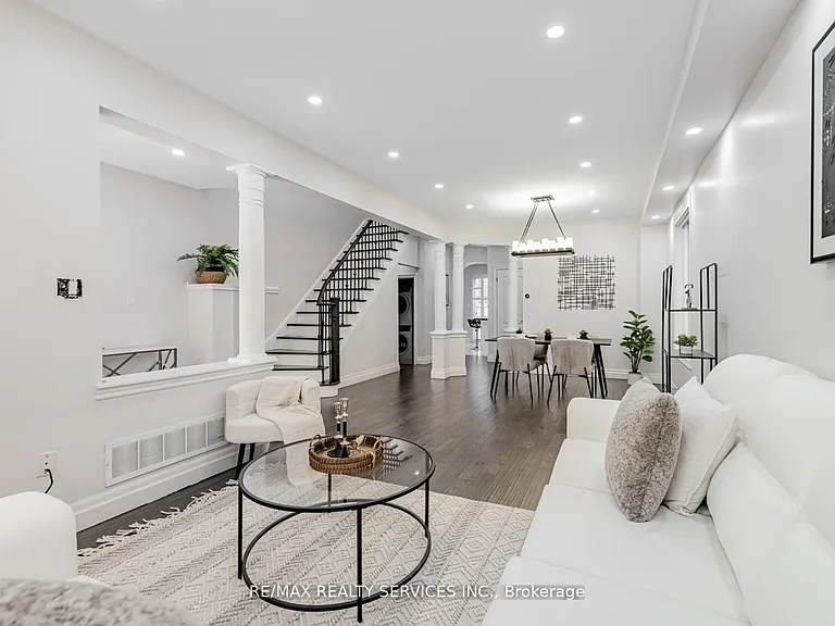 28 Siena Dr — Photo 9