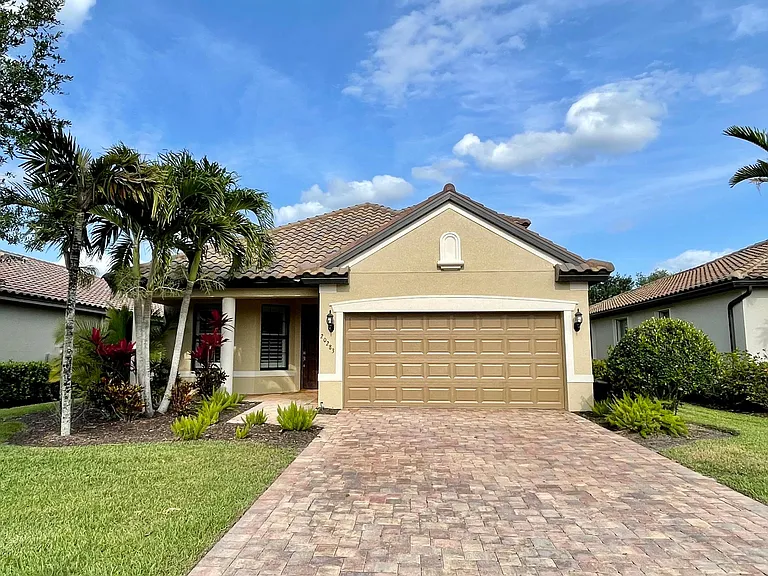 20283 Cypress Shadows Blvd — Photo 18