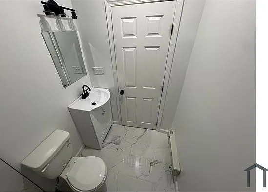 1551 N Frazier St — Photo 24
