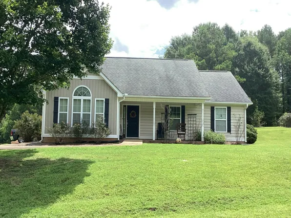10 Lee Road 2130, Valley, AL 36854