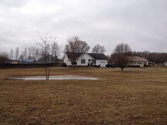 3rd image of 6610 Halls Hill Pike