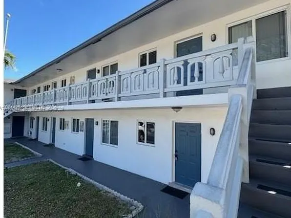 495 NW 43rd Ct, Fort Lauderdale, FL
