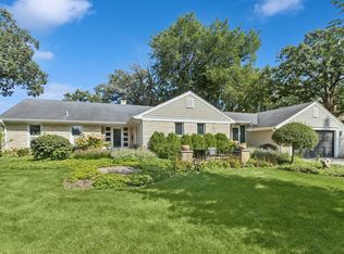 350 Homewood Ave, Libertyville, IL 60048