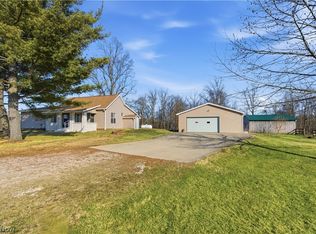 52450 Tower Rd, Cumberland, OH 43732