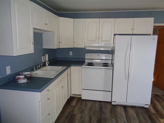 4th image of 612 E Linn St