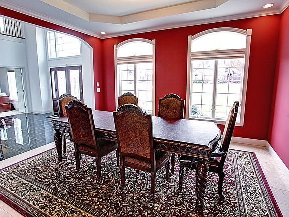 4th image of 3035 Indian Hill Dr