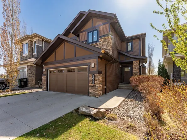 3811 Kidd Bay SW, Edmonton, AB T6W 2R3