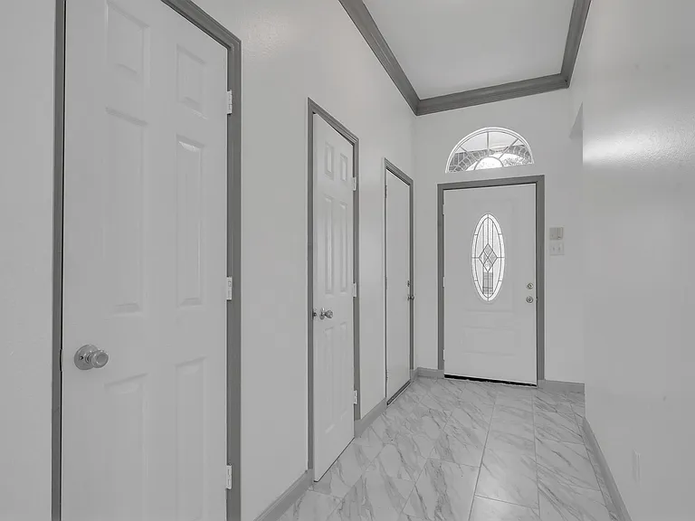 3515 Walden Dr — Photo 4