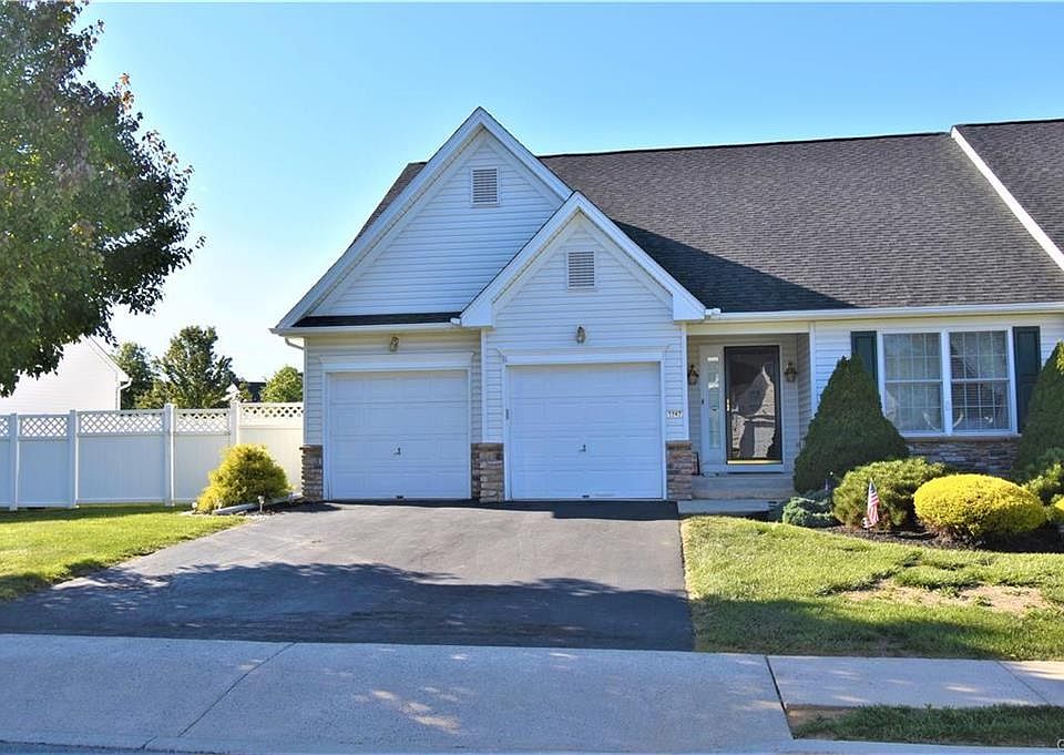 1st image of 1242 Briarwood Ln
