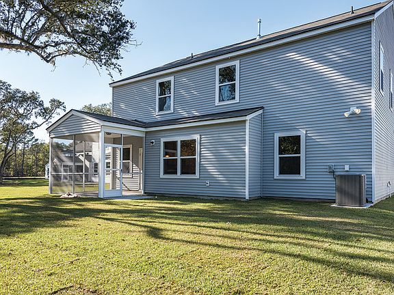 Relax on Rear Screened Porch
