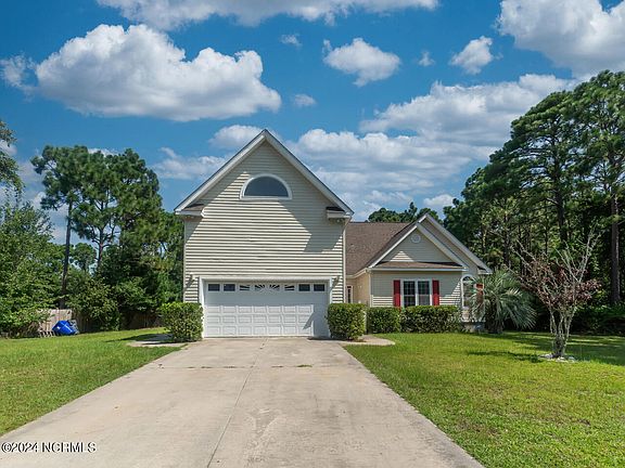 2nd image of 3773 Heron Circle