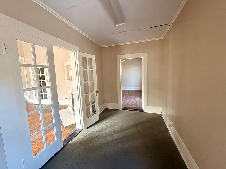 227 S Zetterower Ave — Photo 8