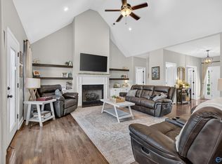 125 Berkshire Ln, Albertville, AL 35950