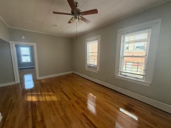 212 Plainfield Avenue image 6 of 14