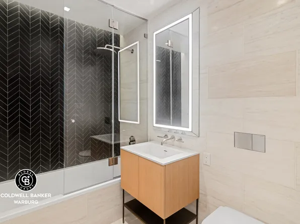 215 West 28th Street image 6 of 6