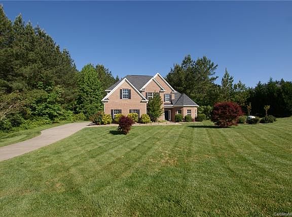 3rd image of 463 Zelkova St