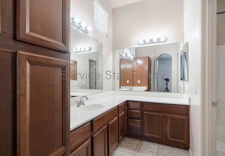2150 E Bell Rd #1102 — Photo 18