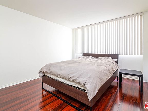 3rd image of 421 S La Fayette Park Pl APT 204