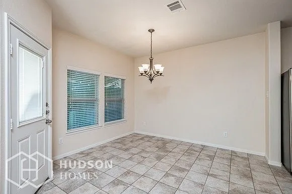 13503 Vista De Oro St — Photo 3