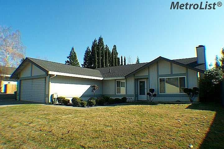 1st image of 601 Willow Creek Dr