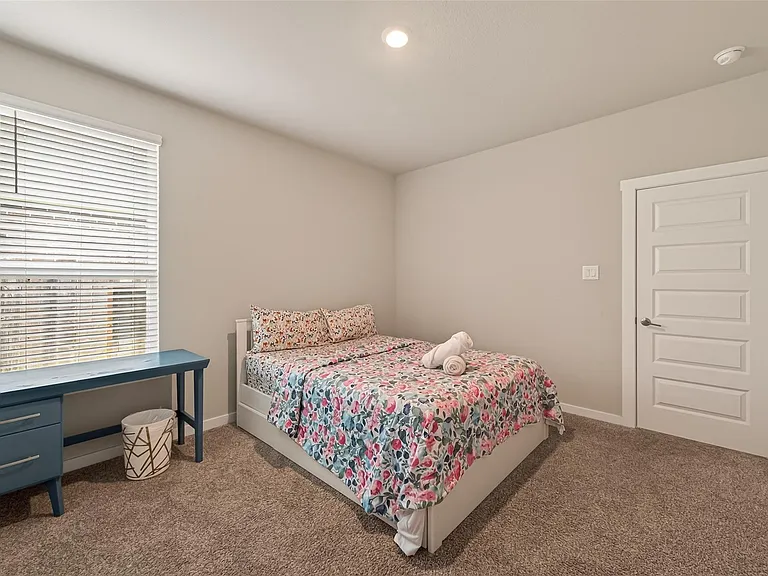 28419 Hazel Trl — Photo 29