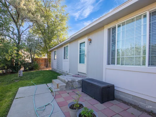1780 Sky Way, Elko, NV 89801