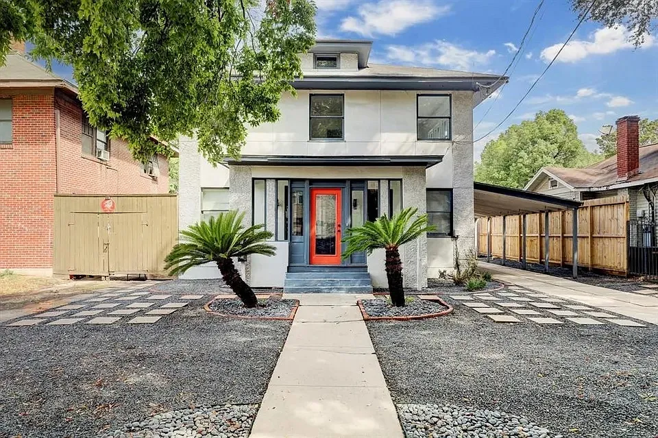 516 Colquitt St — Photo 1