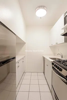 Rented by Mirador Real Estate | media 28