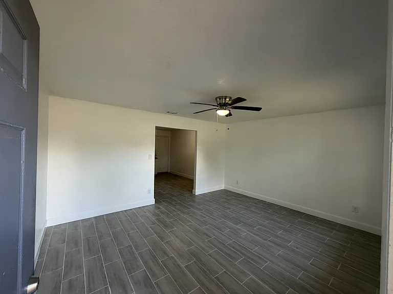 564 N Wayman St #564 — Photo 5