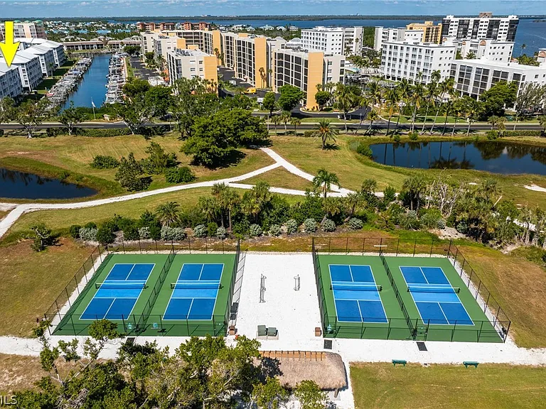 4511 Bay Beach Ln #315 — Photo 44