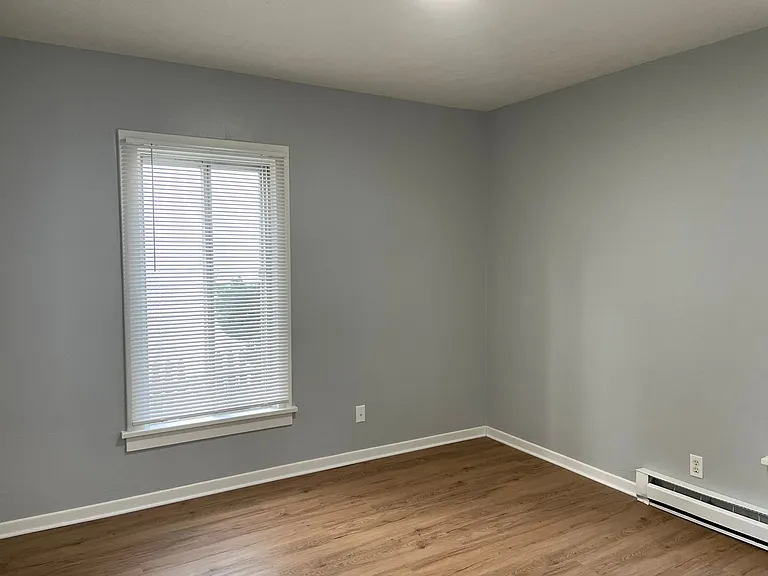 2605 T St — Photo 10